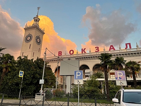 Поезда не могут прибыть вовремя из-за последствий шторма в Сочи