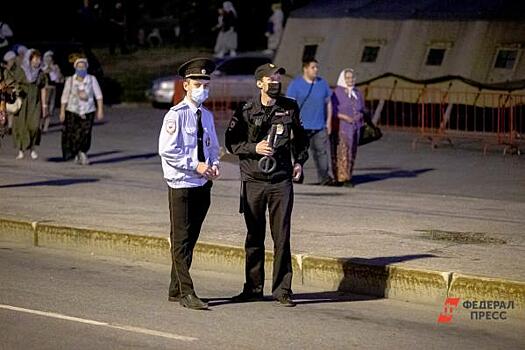 В Екатеринбурге полицейские-взяточники шантажировали пару интимными фотографиями