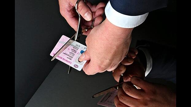 В Санчурске у психически нездорового молодого человека забрали права