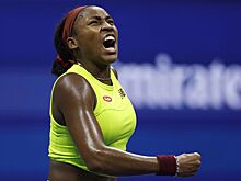 Скандал на US Open — 2023: экоактивисты в полуфинале Кори Гауфф — Каролина Мухова, смотреть фото, что случилось