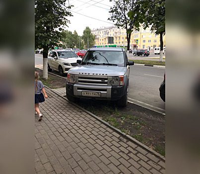 Пытаясь избавиться от автохамов, ярославский ресторатор изуродовал проспект