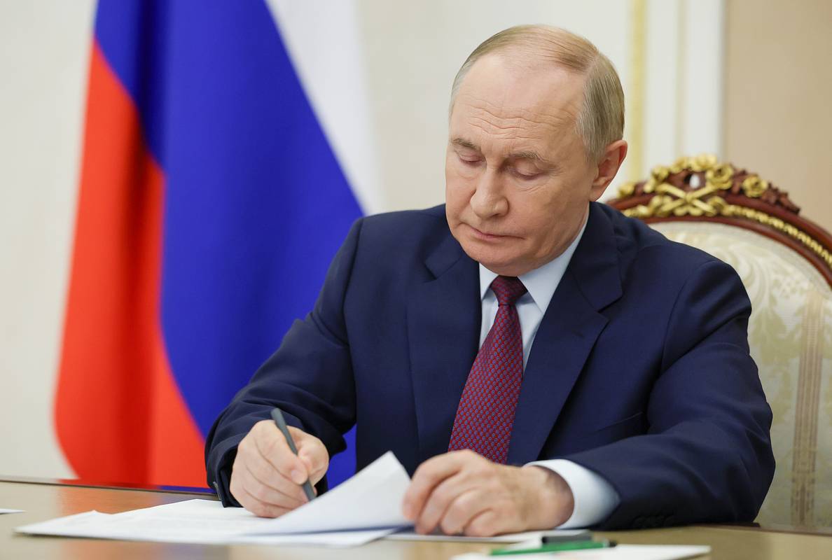 В России высказались о возможности встречи Путина и Зеленского до конца года