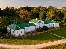 "Ясная Поляна" открывает первую школу литературной критики