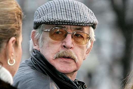 Baza: Актер Василий Ливанов находится в реанимации в тяжелом состоянии