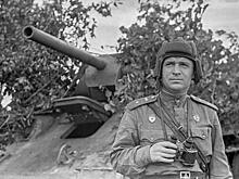 Судебный пристав из Екатеринбурга выпустит книгу о подвиге уральских танкистов