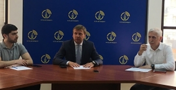 Александр Беднягин встретился с руководителями филиалов Дагтехкадастра