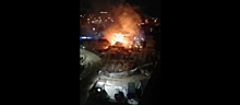 В центре Саратова горит дом с кулинарией и рестораном