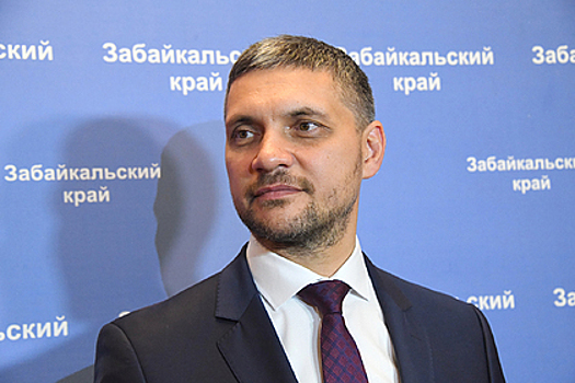 Рейсовый самолет отдали губернатору и заставили 40 россиян ждать следующего