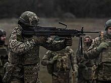 На Западе объяснили переплату в расходах Украины на оружие