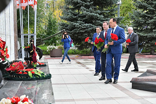 Новокуйбышевцы увековечили память советского солдата