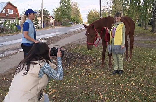 Участники инклюзивного конкурса красоты «Я всё могу» стали героями фотосессии