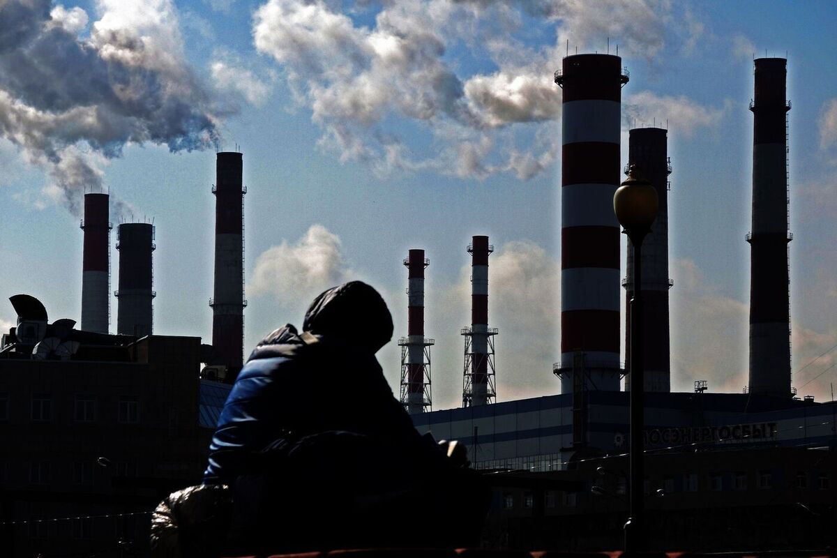 Часть Санкт-Петербурга осталась без тепла после пожара на ТЭЦ