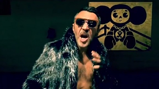 Сергей Шнуров прорекламировал «Полисорб» к 23 февраля