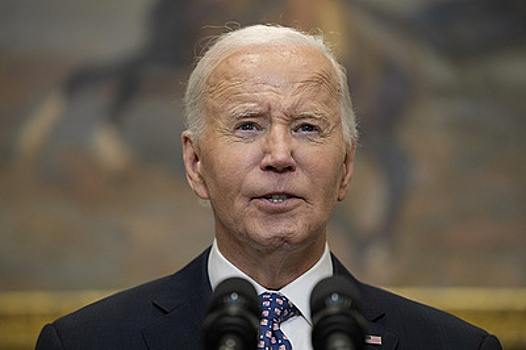 WP: консультантов Байдена уволили, чтобы быстрее построить бальный зал