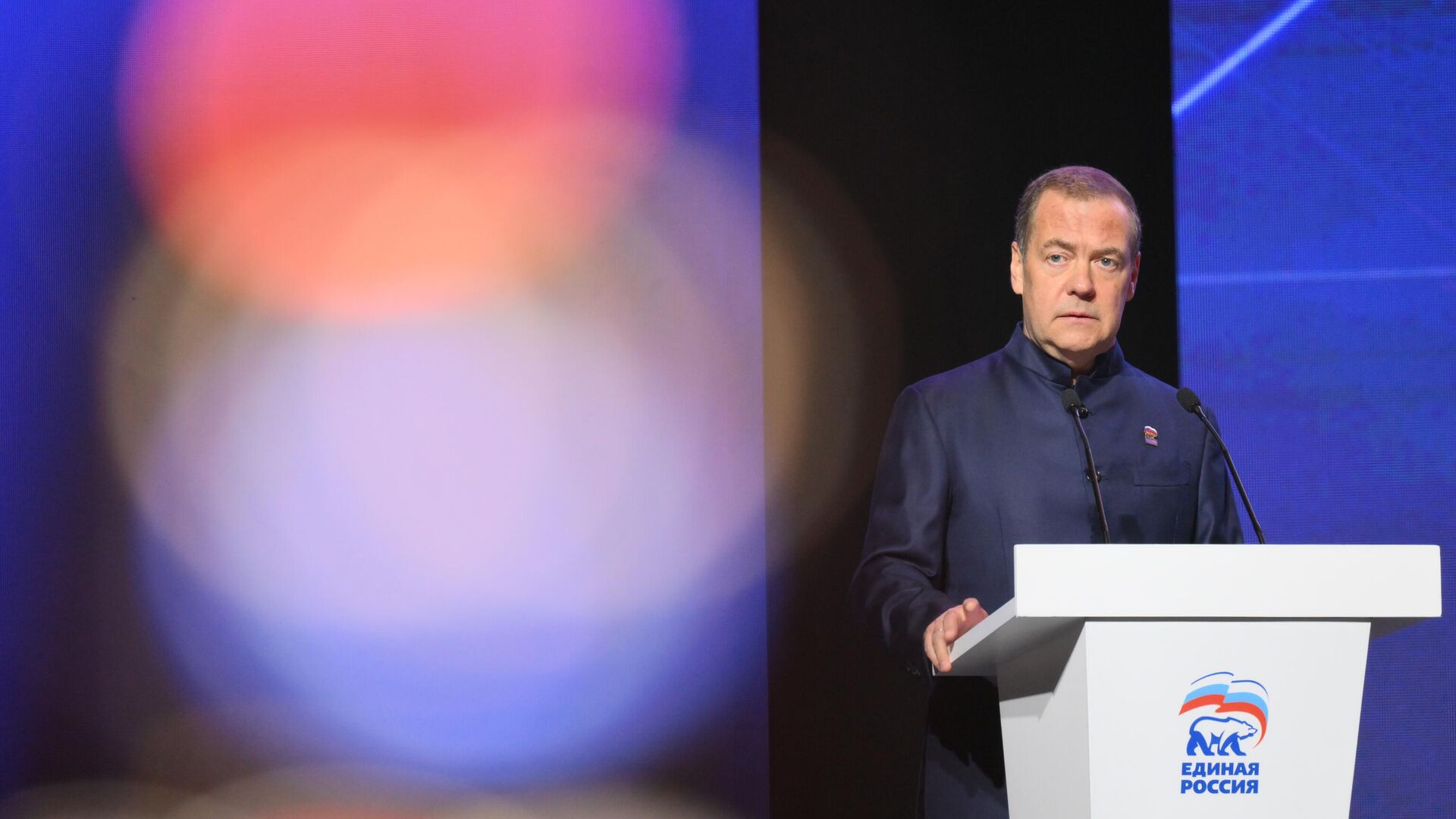 Медведев сделал заявление о новой стратегии нацбезопасности США