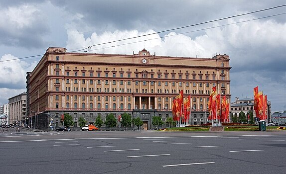 ФСБ заинтересовалась массовой пропажей денег со счетов умерших россиян