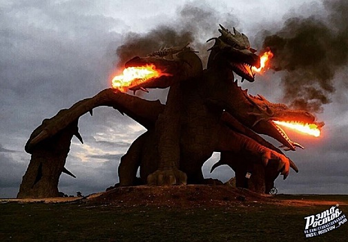 Попробуй не покормить свою кошку: ростовчан восхитила статуя Змея Горыныча