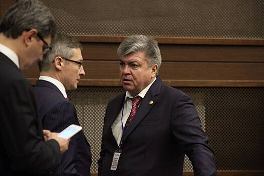 Магдеев упрекнул челнинских родителей: «Самое дорогое в машине - это ребенок»
