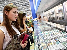Встреча Пушкина с калмычкой. На книжной ярмарке прошел Фестиваль национальных литератур народов России