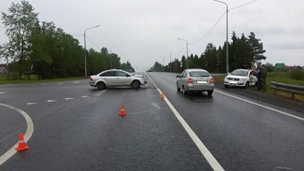 Женщина-водитель устроила ДТП на трассе Вологда — Новая Ладога