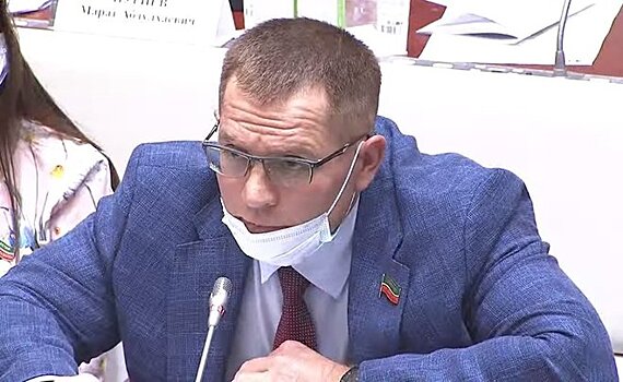 Госсовет Татарстана "сократил" статью республиканского закона о льготах инвалидам на платных парковках