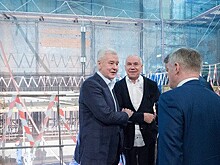 Собянин осмотрел ход капремонта театра "Современник"