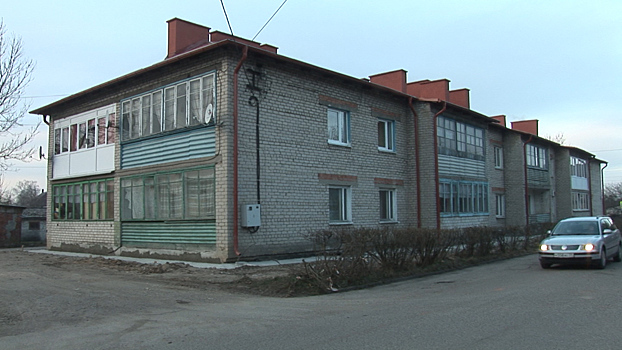 Капремонт дома в Нестерове: люди забили тревогу