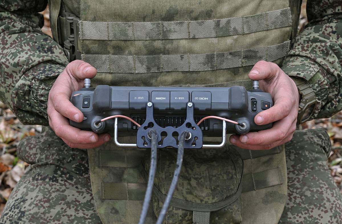 Оператор российского дрона впервые поразил объект ВСУ из Москвы