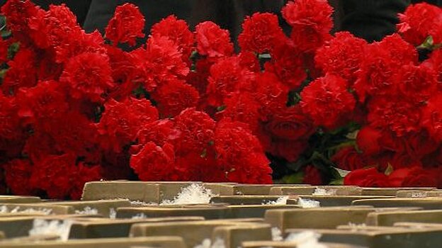 Пензенцы возложили цветы в честь окончания Сталинградской битвы