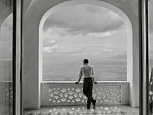 Зрители в восторге от сериала «Рипли» с Эндрю Скоттом