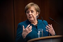 Меркель призвала замедлить эпидемию коронавируса, чтобы дать время врачам