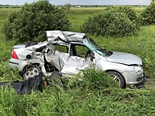 Занесло на мокрой дороге: в Тюменской области в ДТП погибли 4 человека