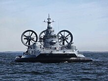Командир "Зубра" рассказал о возможностях корабля на воздушной подушке