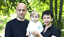 Прилепин перевозит жену и детей в осажденный Донбасс