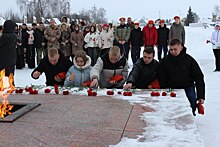 Около 200 человек из разных регионов страны приняли участие в патриотическом мероприятии в Шатках к 80-летию снятия блокады Ленинграда
