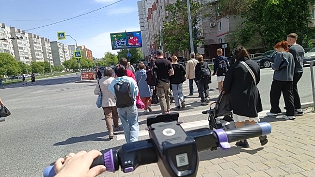 Александр Моор воспротивился запрету электросамокатов: Тюмень снова «поехала своей дорогой»