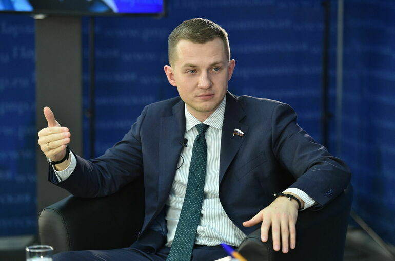 Депутат Метелев предложил ввести меры поддержки для молодежных советов