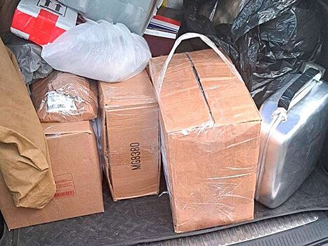 Представители общепита на площадках "Зимы в Москве" помогают участникам СВО