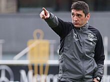 Тайфун Коркут уволен с поста главного тренера "Штутгарта". Команда на последнем месте в бундеслиге