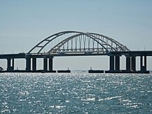 Движение по автомобильной части Крымского моста запустят 15 сентября