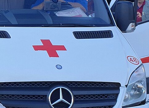 Две юные петербурженки отравились таблетками