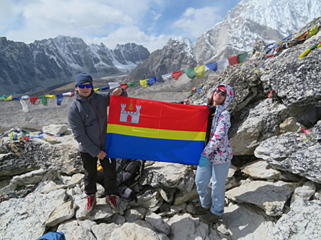 Калининградец поднял флаг региона на гималайской вершине