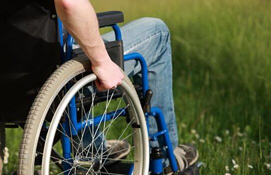 Колумбиец стал гонщиком на инвалидной коляске