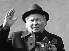 Заначка Черненко: что нашли в сейфе генсека после его смерти