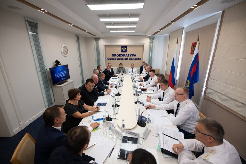 Генпрокурор России встретился с представителями бизнес-сообщества Оренбургской области