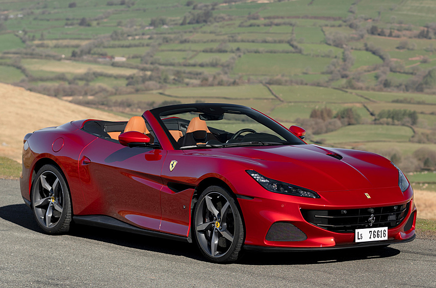 Ferrari Portofino M. Итальянский автопроизводитель откажется от одного из своих суперкаров. Недавно компания из Маранелло представила спайдер Roma.