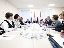 Губернатор Текслер провел первое заседание совета главврачей в Копейске