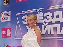 Без живой ели и с пуантами: Волочкова удивила новогодним решением