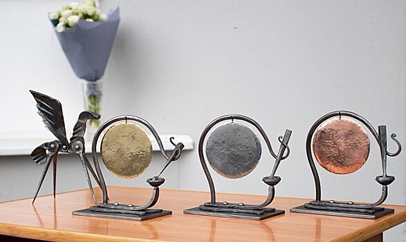 Премия "Неистовый Виссарион" 2024 года вручалась на фестивале "Литоцикл"