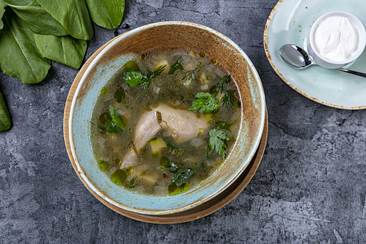 Блюдо недели: щи из щавеля — лучший вариант доступного летнего супа